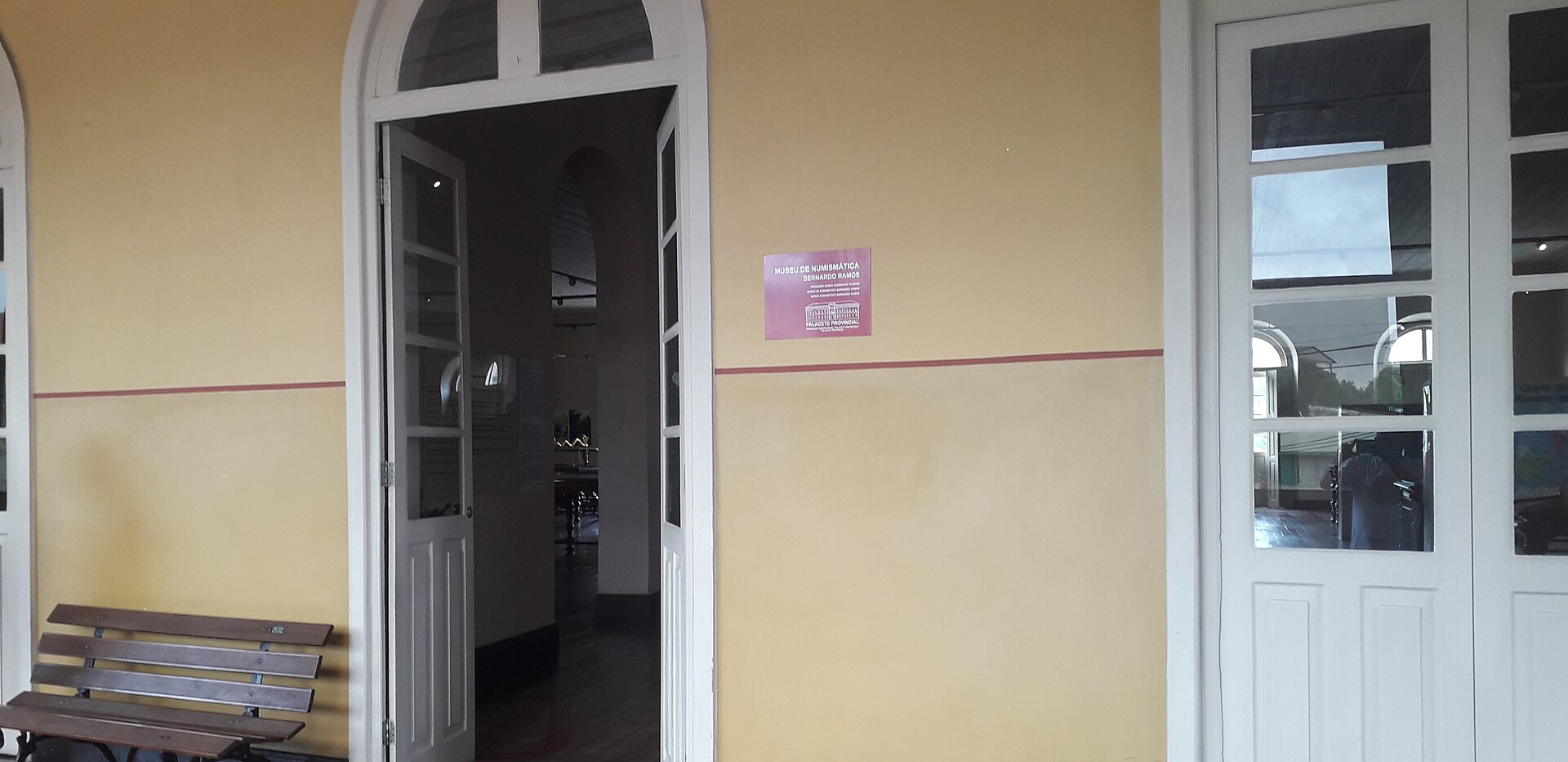 Imagem de referência de Museu de Numismática Bernardo Ramos, descrito nos dados abertos como museu com acervo numismático da cidade de Manaus, Amazonas