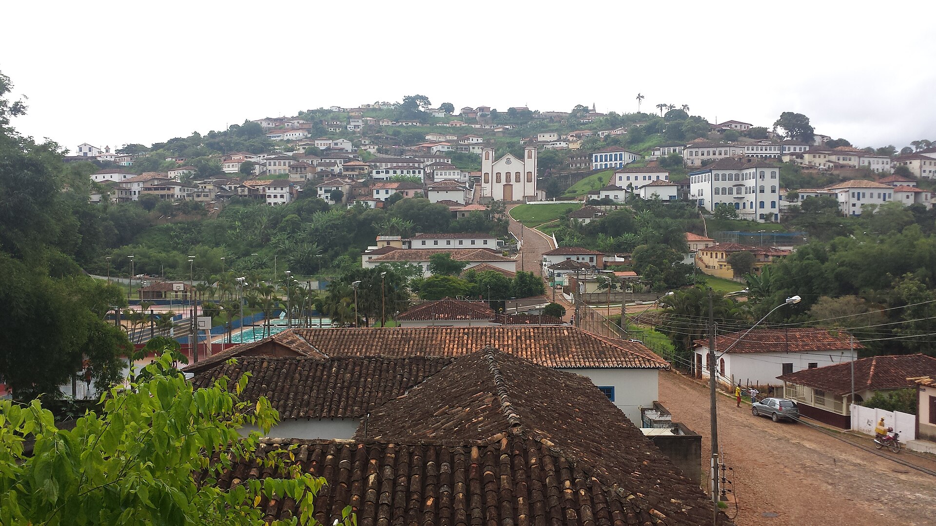 Imagem de referência de Serro, descrito nos dados abertos como município brasileiro no estado de Minas Gerais