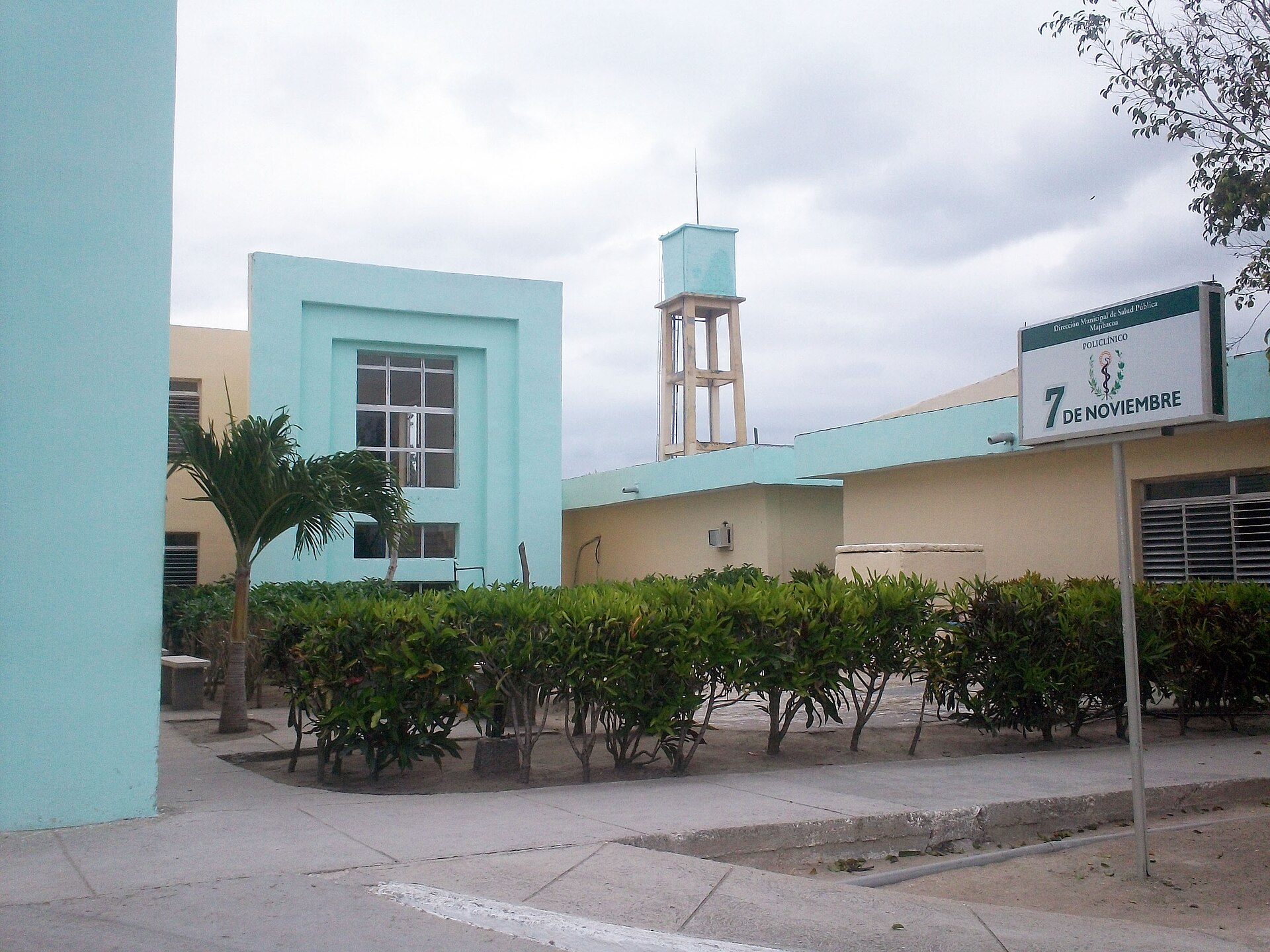 Imagem de referência relacionada a Majibacoa, item descrito como cidade de Cuba