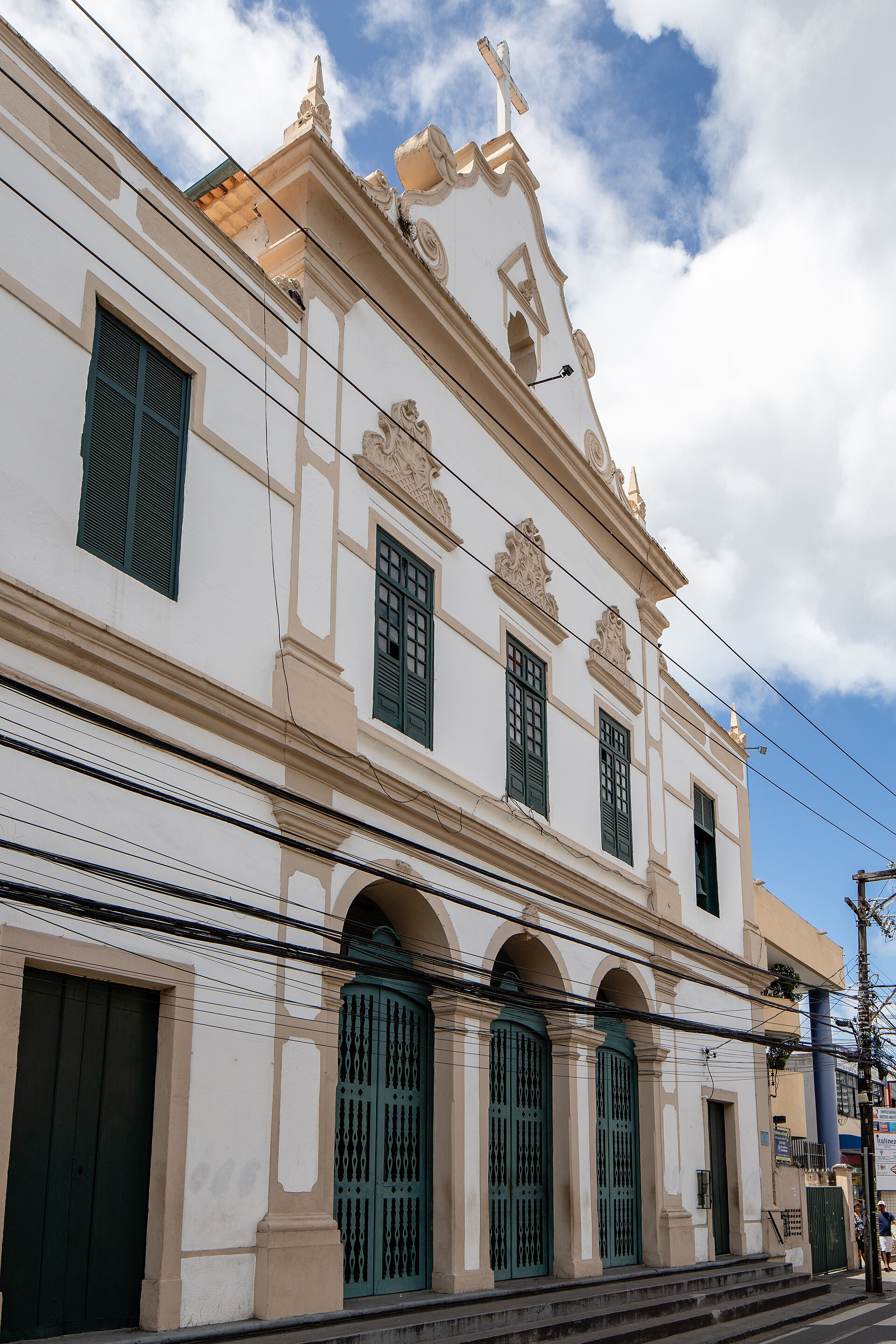 Imagem de referência de Igreja de Nossa Senhora de Brotas, descrito nos dados abertos como igreja em Salvador, Bahia