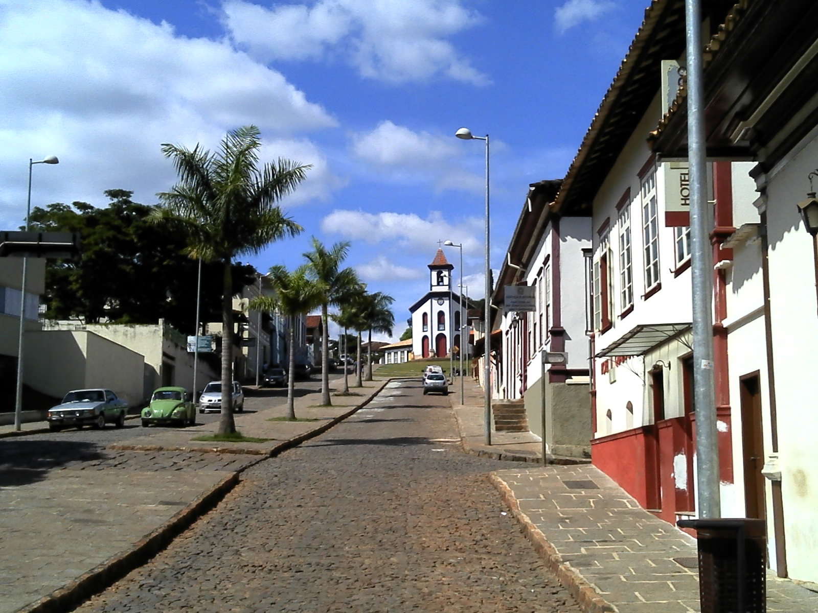 Imagem de referência de Santa Bárbara, descrito nos dados abertos como município brasileiro no estado de Minas Gerais