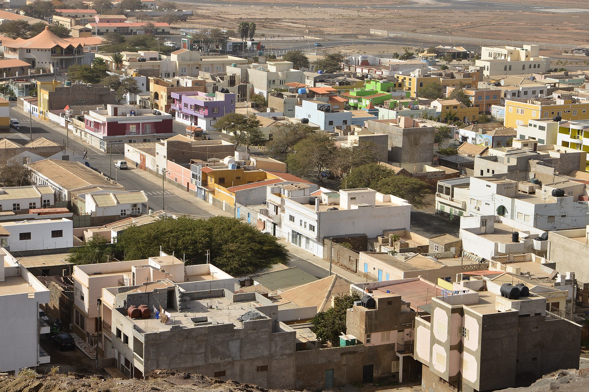 Imagem de referência relacionada a Espargos, item descrito como capital da Ilha do Sal, Cabo Verde