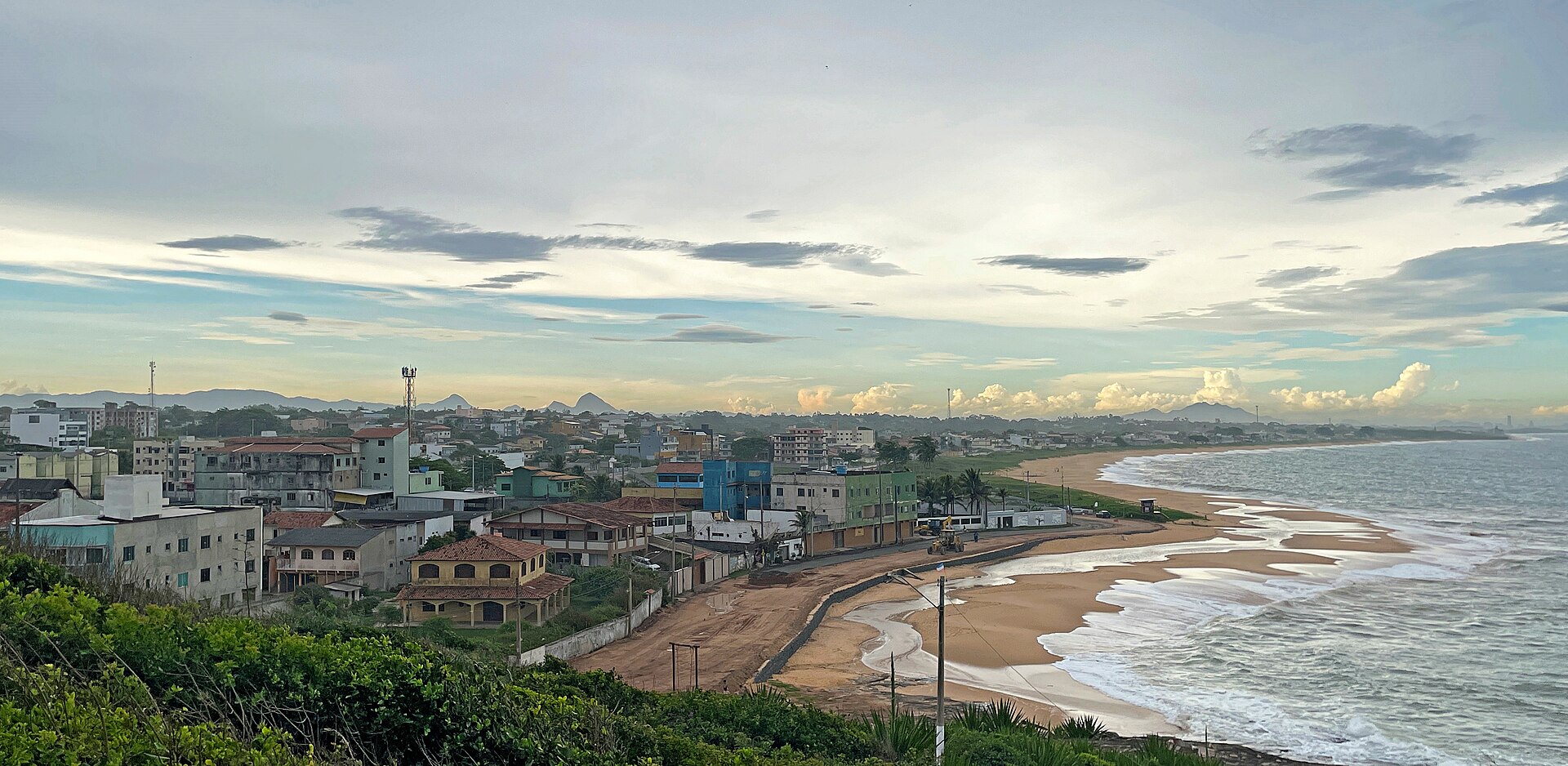 Imagem de referência de Ponta da Fruta, descrito nos dados abertos como bairro e praia em Vila Velha, Espírito Santo, Brasil