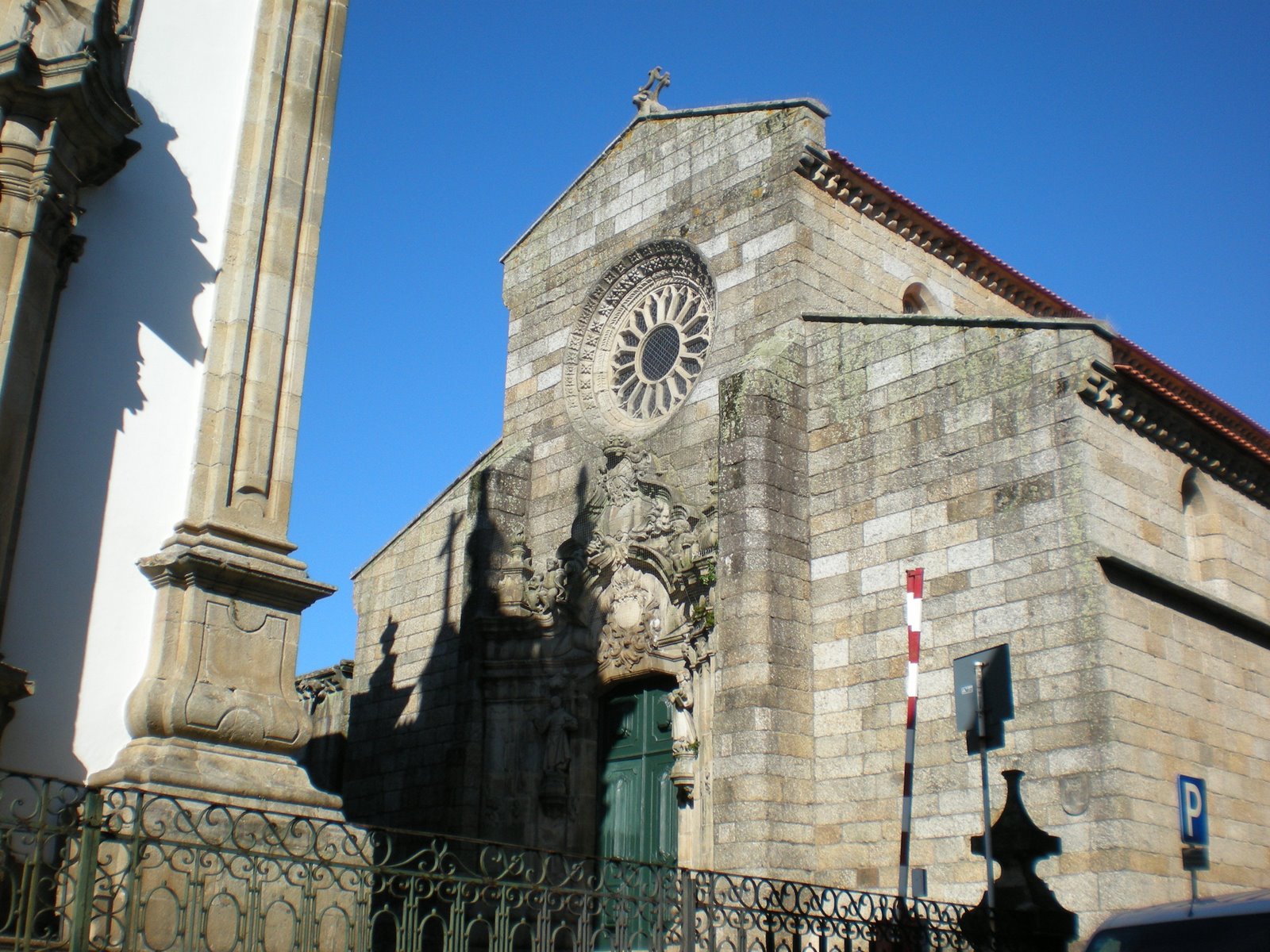 Imagem de referência de Igreja de São Domingos, descrito nos dados abertos como bem tombado pelo Instituto do Patrimônio Histórico e Artístico do Estado do Rio Grande do Sul na cidade de Torres