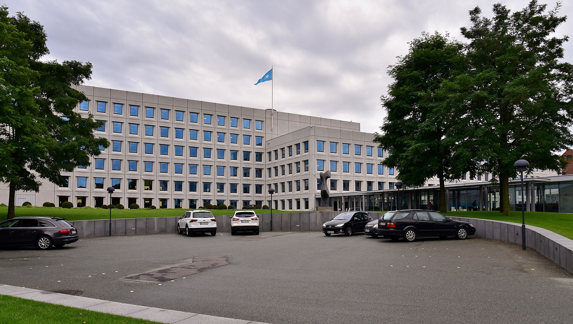 Imagem de referência relacionada a Maersk, item descrito como conglomerado de negócios dinamarquês