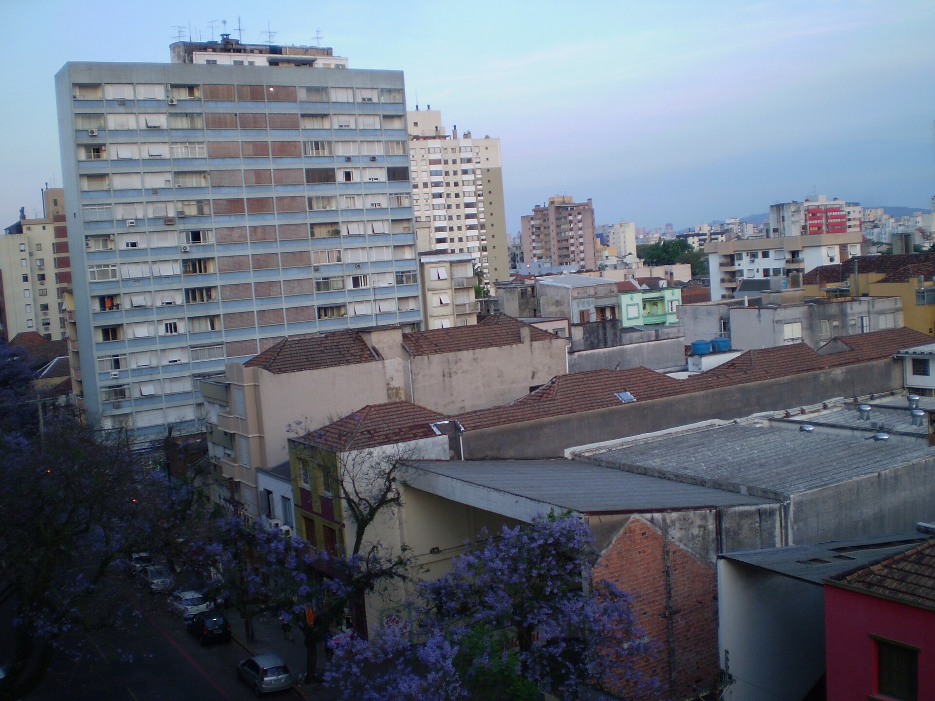 Imagem de referência de Cidade Baixa, descrito nos dados abertos como bairro do Porto Alegre