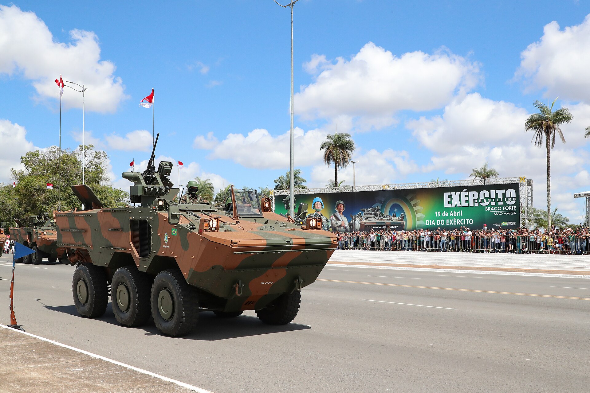 Imagem de referência de Exército Brasileiro, descrito nos dados abertos como componente terrestre das Forças Armadas do Brasil