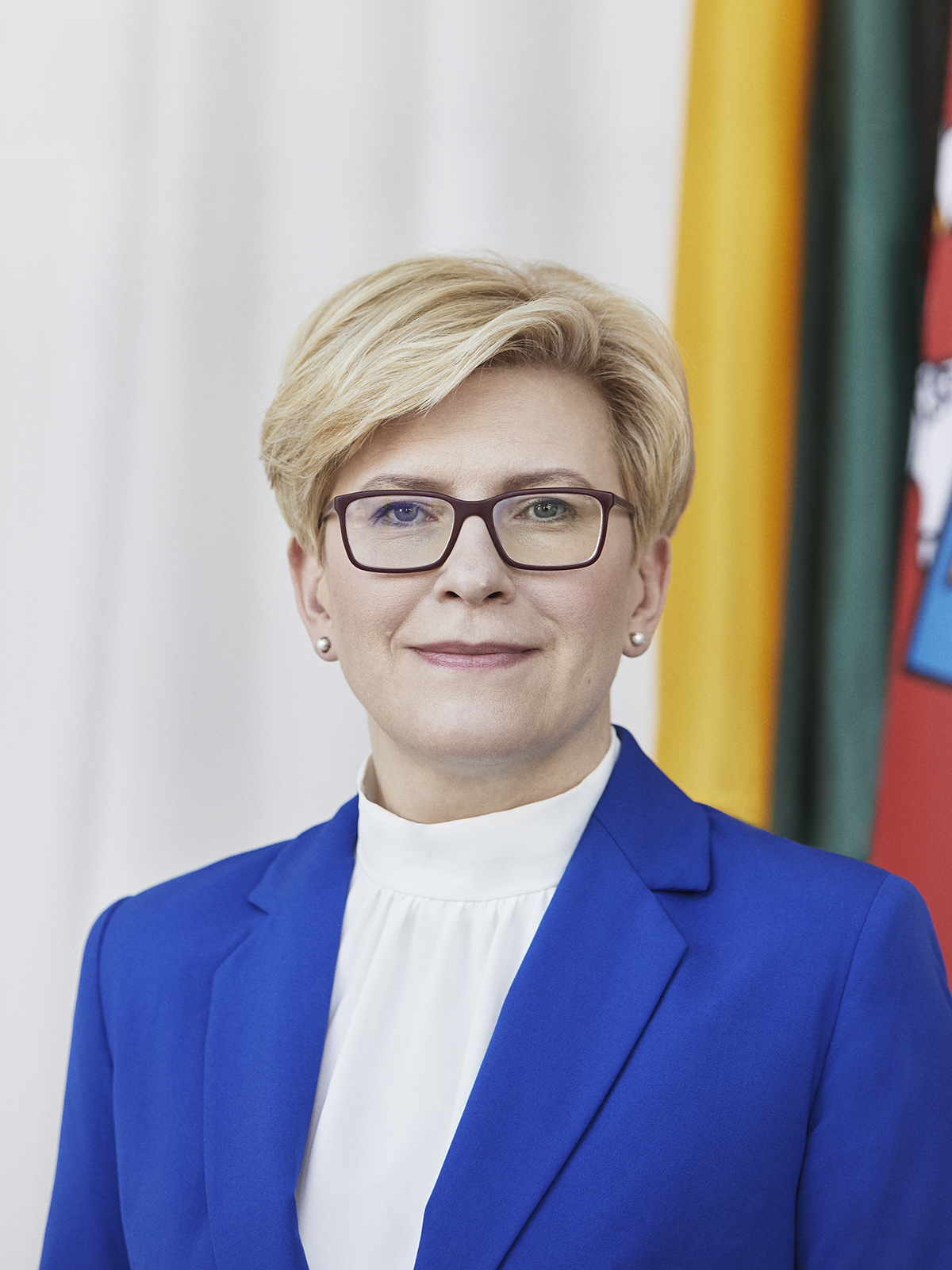 Imagem de referência de Ingrida Šimonytė, descrito nos dados abertos como política lituana, atual primeira-ministra do país