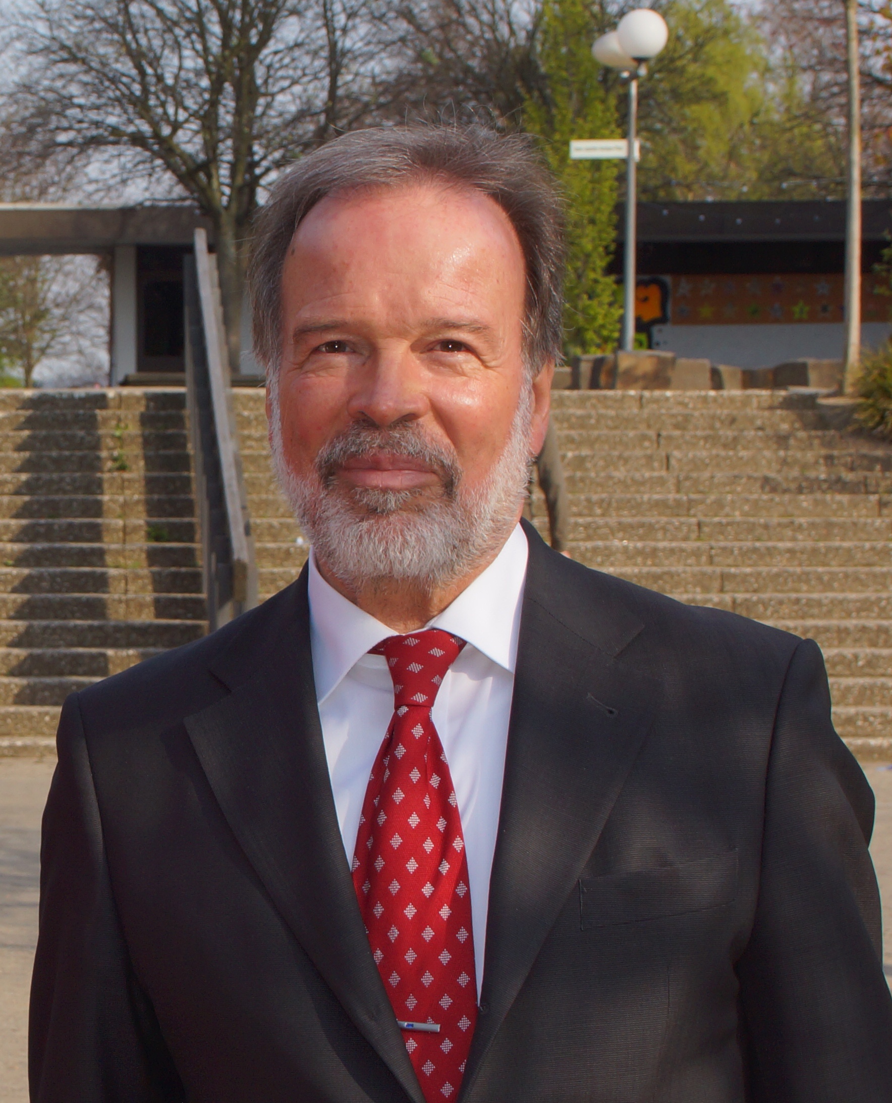 Imagem de referência de Norbert Walter, descrito nos dados abertos como professor académico alemão