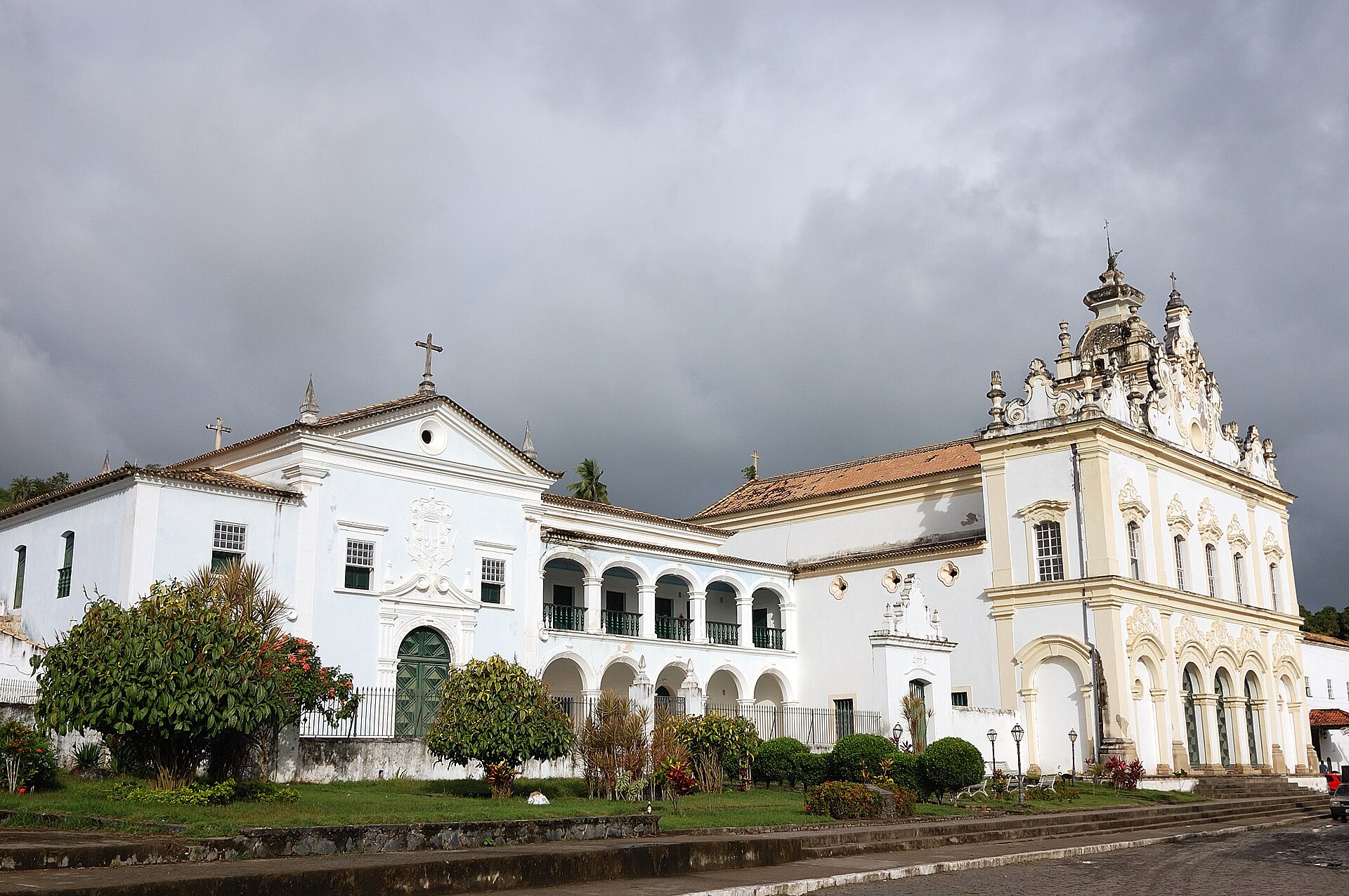 Imagem de referência de Conjunto do Carmo de Cachoeira, descrito nos dados abertos como bem tombado pelo Instituto do Patrimônio Artístico e Cultural da Bahia na cidade de Cachoeira