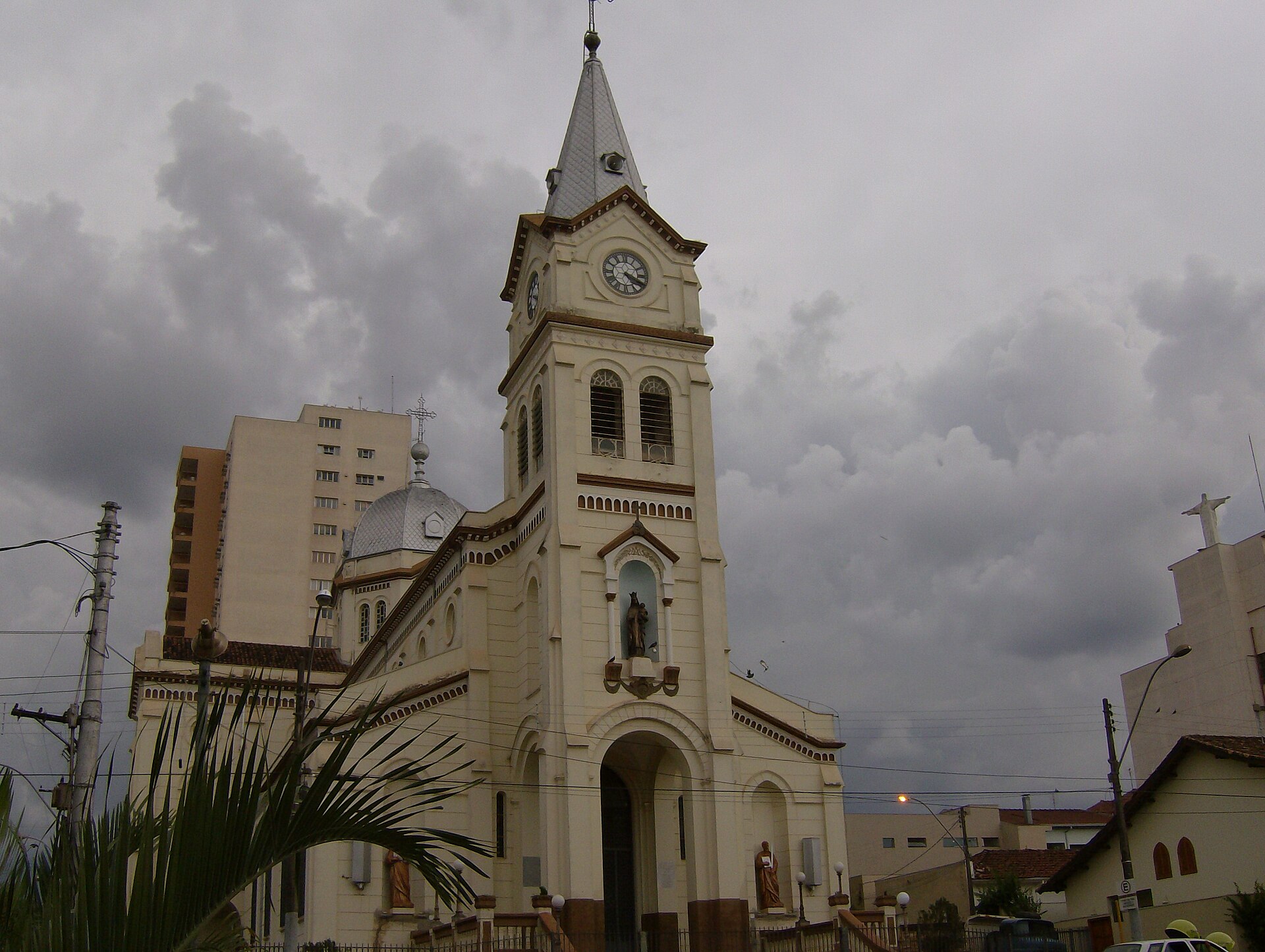 Imagem de referência de Jaboticabal, descrito nos dados abertos como município do estado de São Paulo, no Brasil