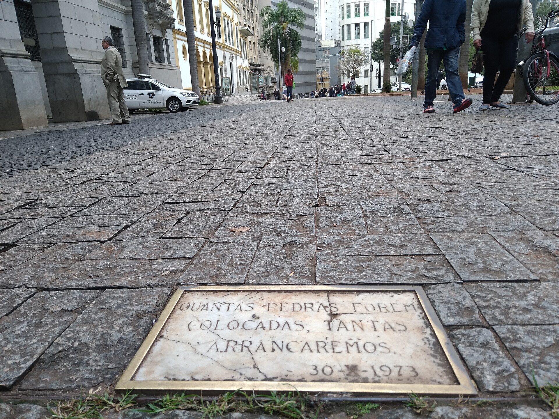 Imagem de referência de Quantas Pedras Forem Colocadas Tantas Arrancaremos, descrito nos dados abertos como monumento na cidade de São Paulo
