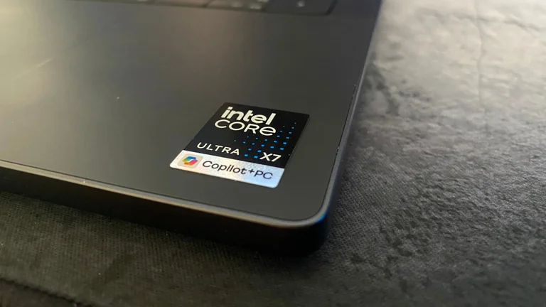 Notebooks vão ficar ainda mais caro: Intel aumenta preços de CPUs Panther Lake em até 20%