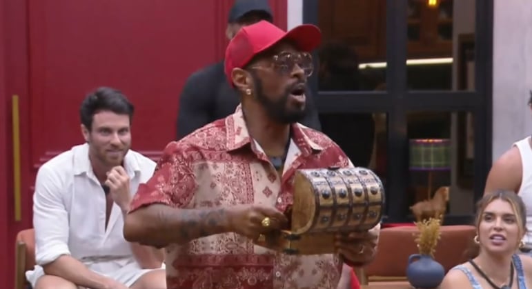 Renê Thristan detona Daniel Erthal e faz revelação surpreendente: ‘A Mônica eu daria um beijão!’