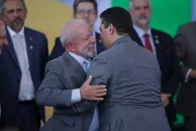 Reaproximação entre Lula e Alcolumbre já destravou votações, mas ainda não alcançou PECs prioritárias do governo