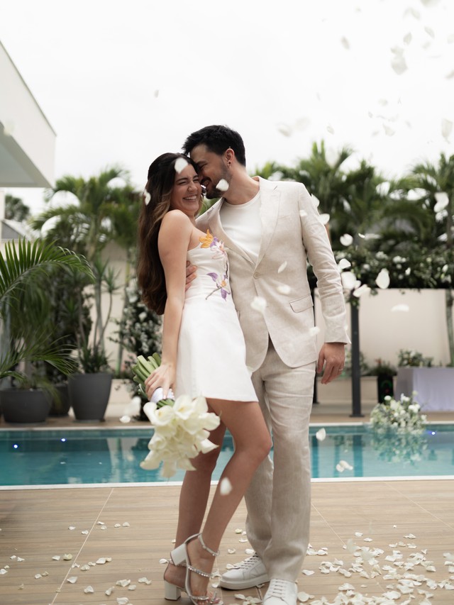 Youtuber Felipe Neto posta registros de casamento com Juliane Carvalho: 'Mr. and Mrs.'