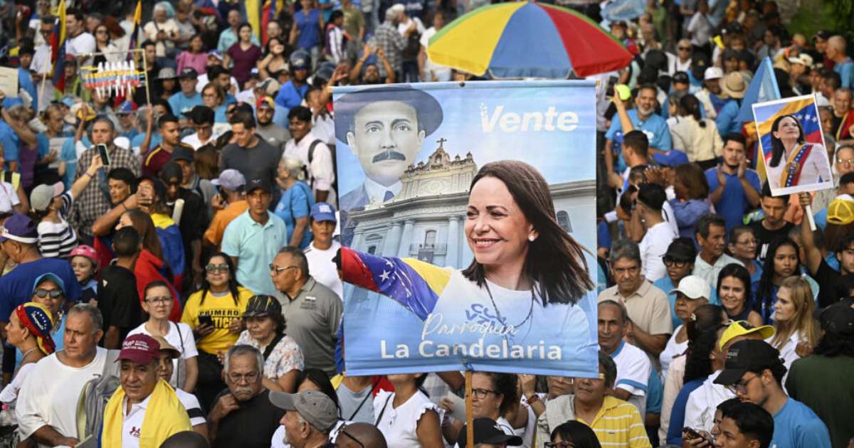 Milhares vão às ruas na Venezuela para exigir eleições e o retorno de María Corina Machado