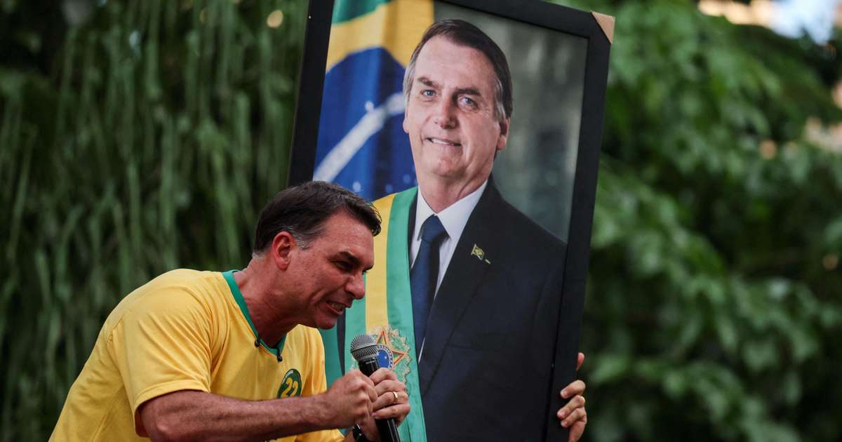 Por que Alexandre de Moraes decidiu autorizar visitas de Flávio a Jair Bolsonaro após 3 meses de proibição