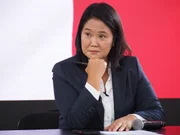 Presidente do Peru impõe regras rígidas sobre vestimenta escolar
