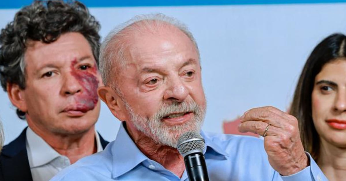 TSE suspende propaganda de Lula que chama Flávio Bolsonaro e vice de ‘dupla dos escândalos’