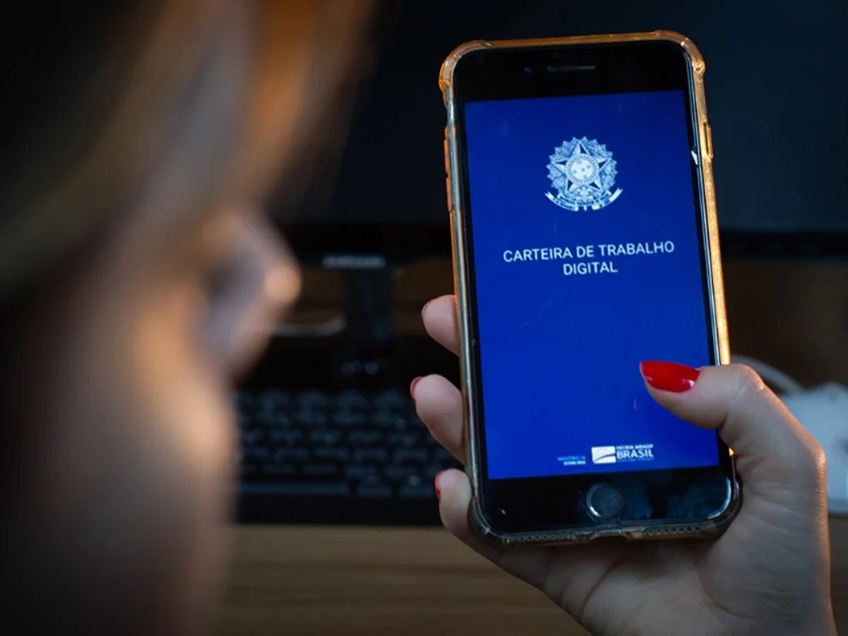 Com salários de até R$ 4,5 mil, DF tem 1.070 vagas de emprego nesta quarta