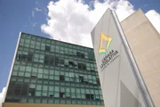 Imagem da matéria: Patrimônios de deputados distritais vão de "zero" a R$ 13 milhões no DF
