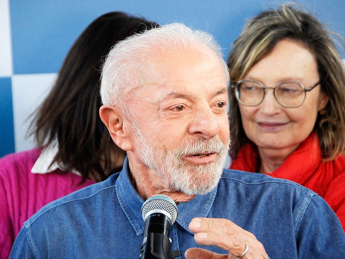 Lula protocola no TSE autorização para quebra de sigilos seu e de familiares